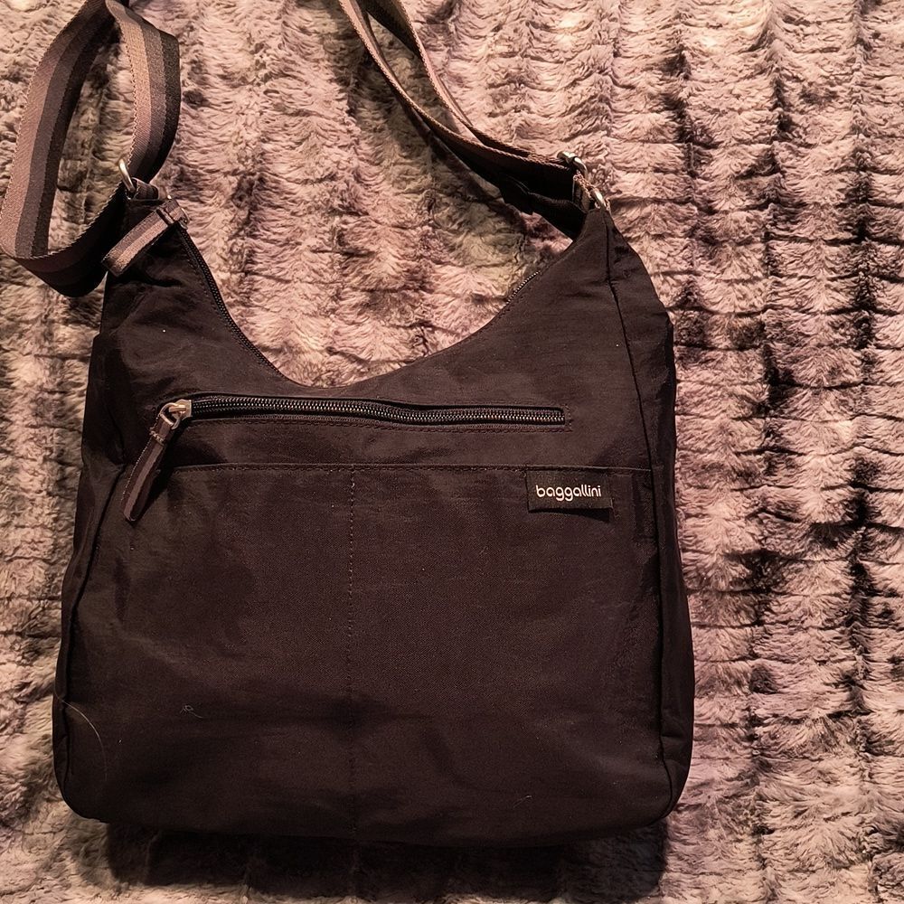 Baggallini Crossbody Women's